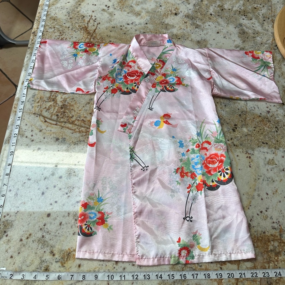 Vintage Satin light pink print kimono for toddler 4T